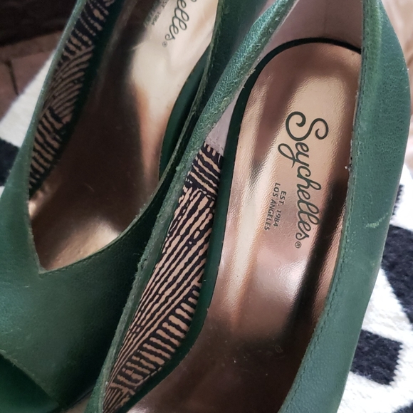 Seychelles Two-Tone Leather Platform Wedge - Picture 6 of 6